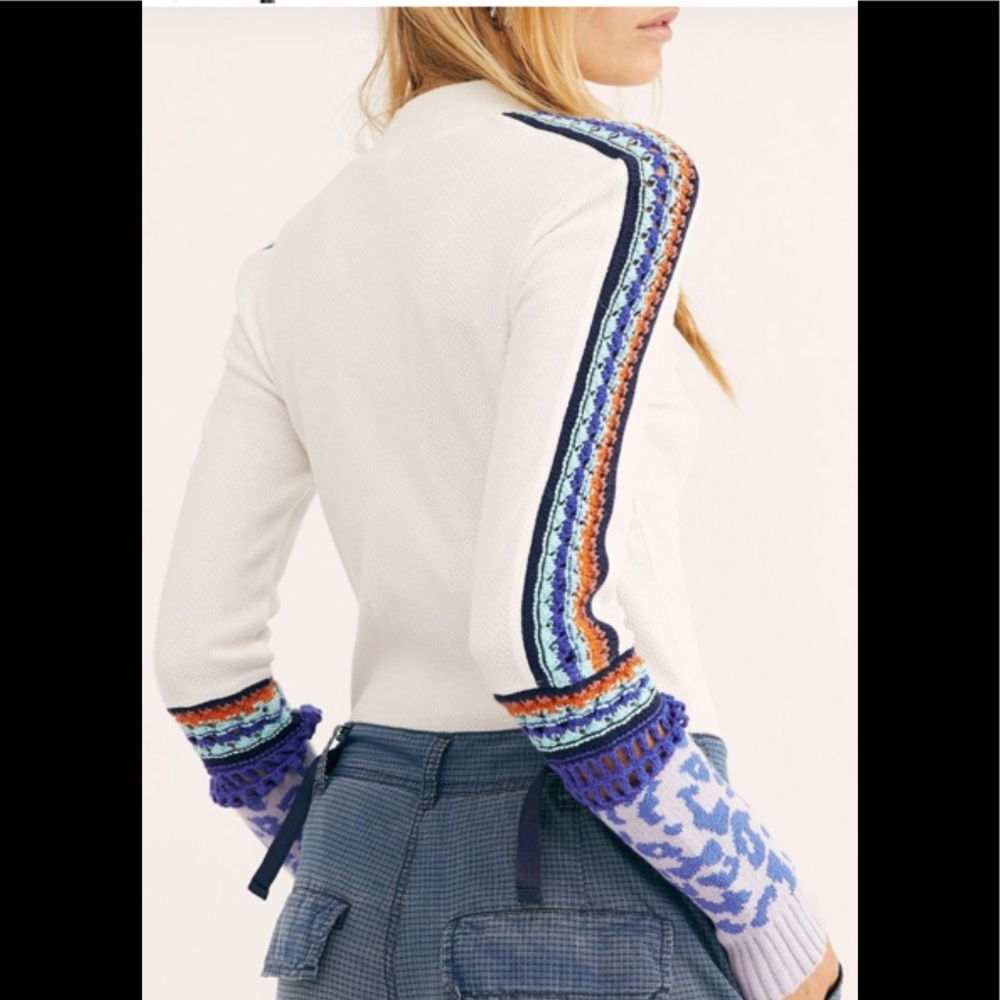 Free People “Switch It Up Cuff” Top size: L